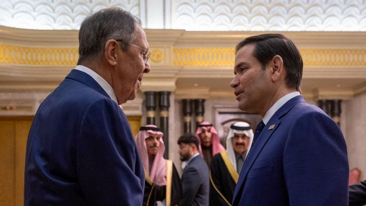 Lavrov üzent Amerikának, a békéről szólt