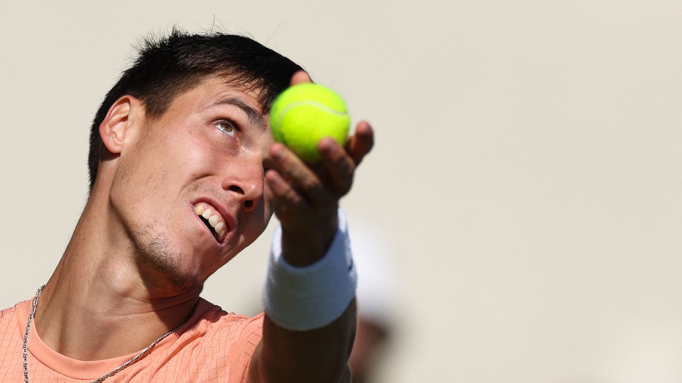 Marozsán Fábián a wimbledoni tenisztorna második fordulójában nem tudott játszmát nyerni a spanyol Jaume Munar ellen