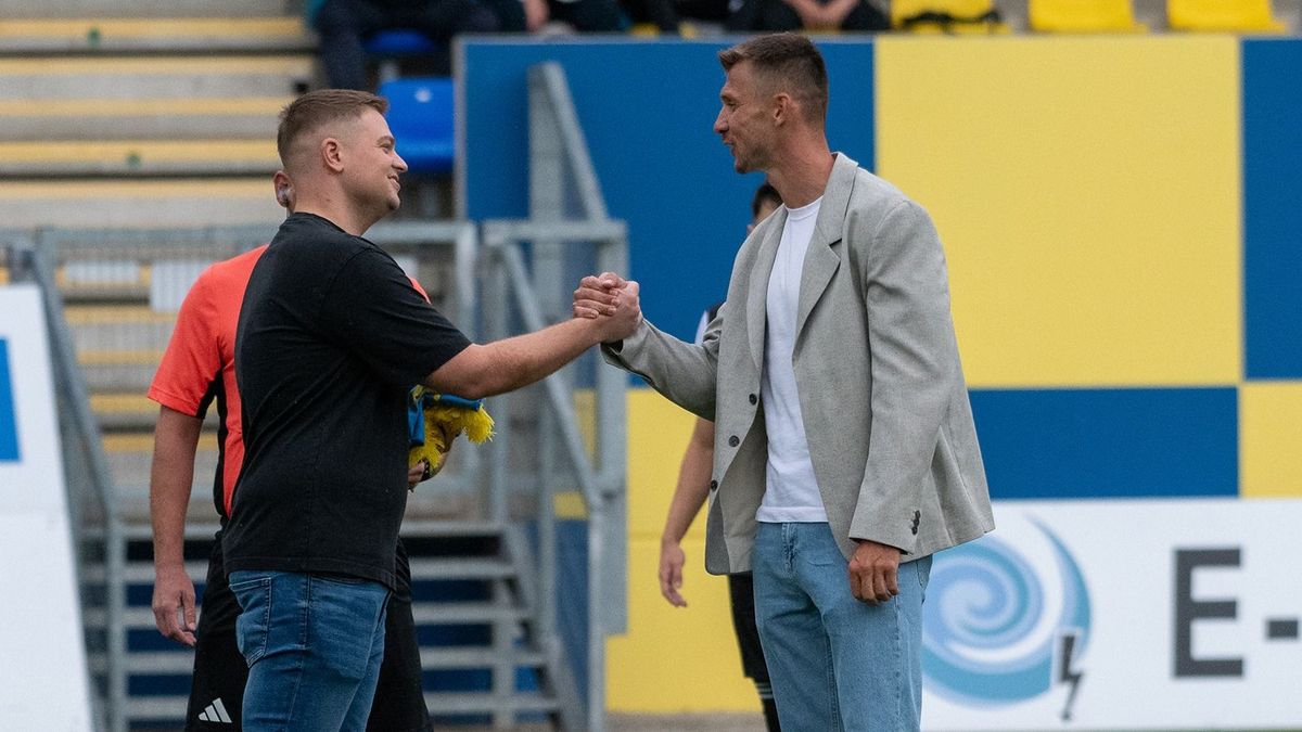 Szentségtörés vagy fociszeretet? Priskin Tamás visszatér, a nagy rivális mezébe bújik