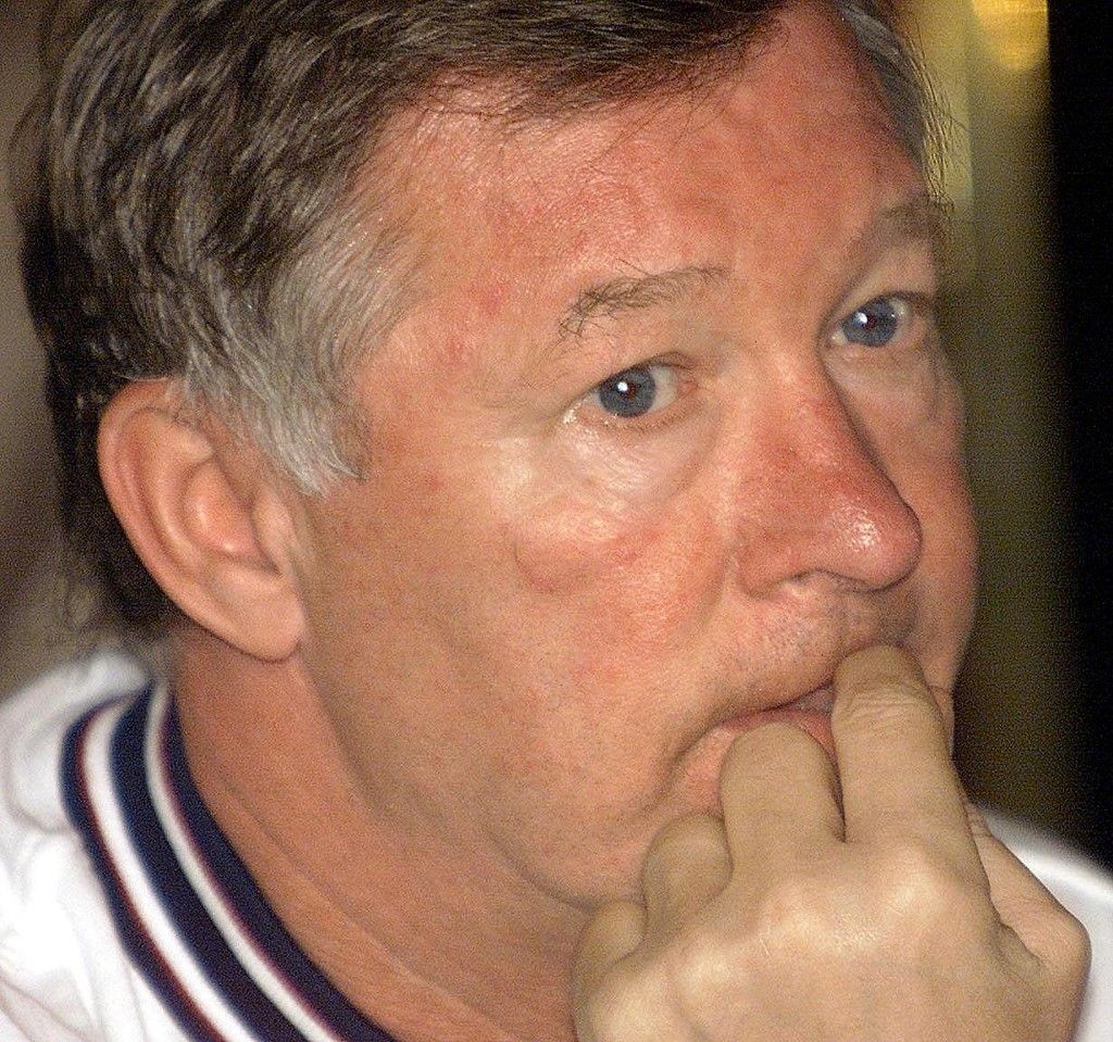 Sir Alex Ferguson, aki a Manchester United edzőjeként érkezett 1990- ben Pécsre