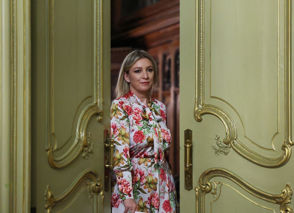 Zaharova visszavágott Ruttének Medinszkij bírálata miatt, szerinte a NATO-főtitkár kijelentése csupán értelmetlen „abrakadabra”.