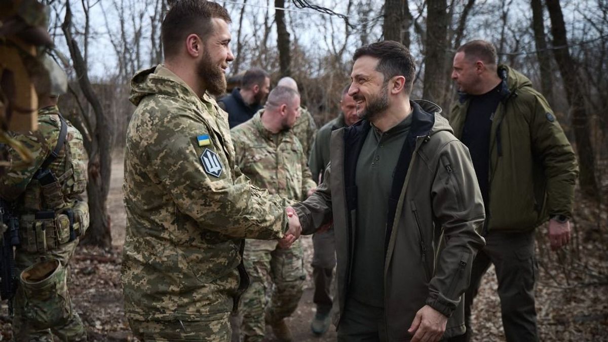 Kényszersorozás Ukrajnában: egy igazoltatásból verés lett – videó