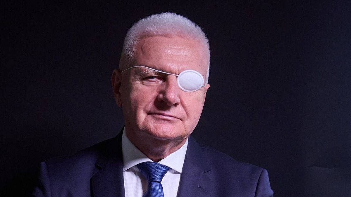 A hülyegyerek és a kormány
