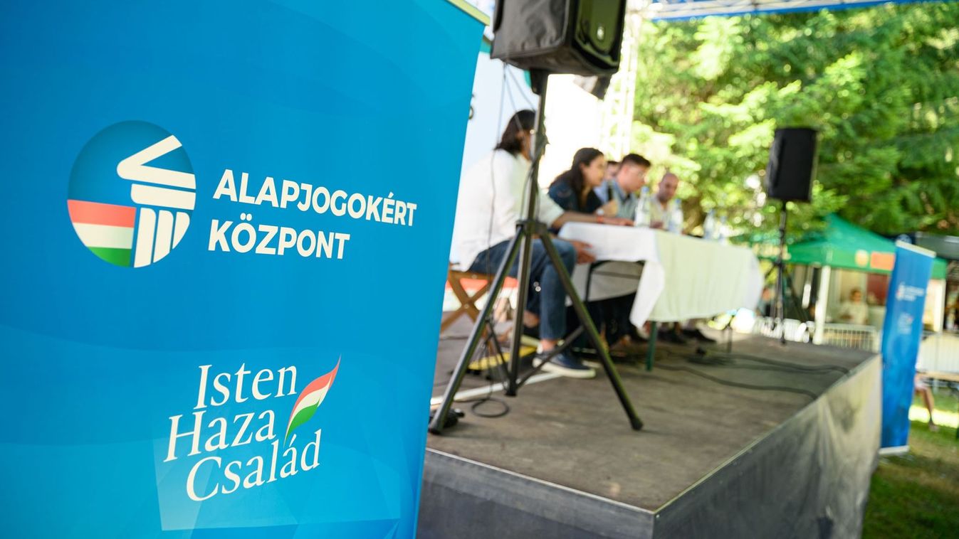 A magyar példa megerősíti a külföldi patrióta erőket