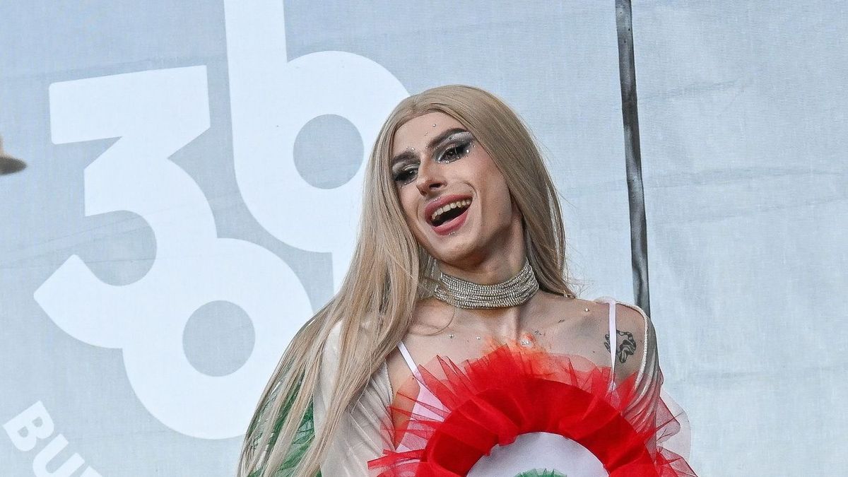 Fenyegetik a Csík Zenekart, mert énekesnőjük elmondta véleményét a Pride kapcsán