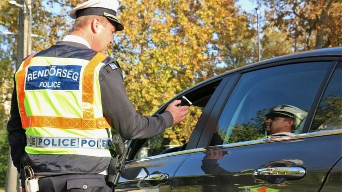 Fontos változást vezet be a rendőrség azoknak a bírságolásánál, akik nem kötik be magukat