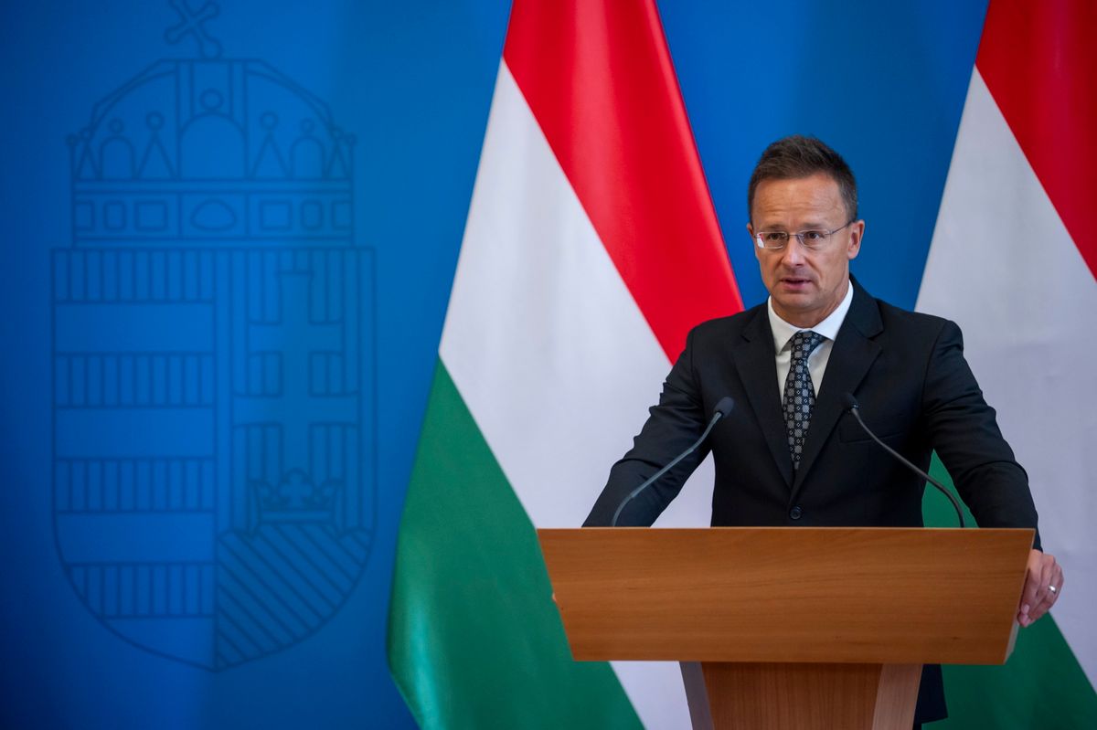 Szijjártó Pétert Majkáról kérdezték