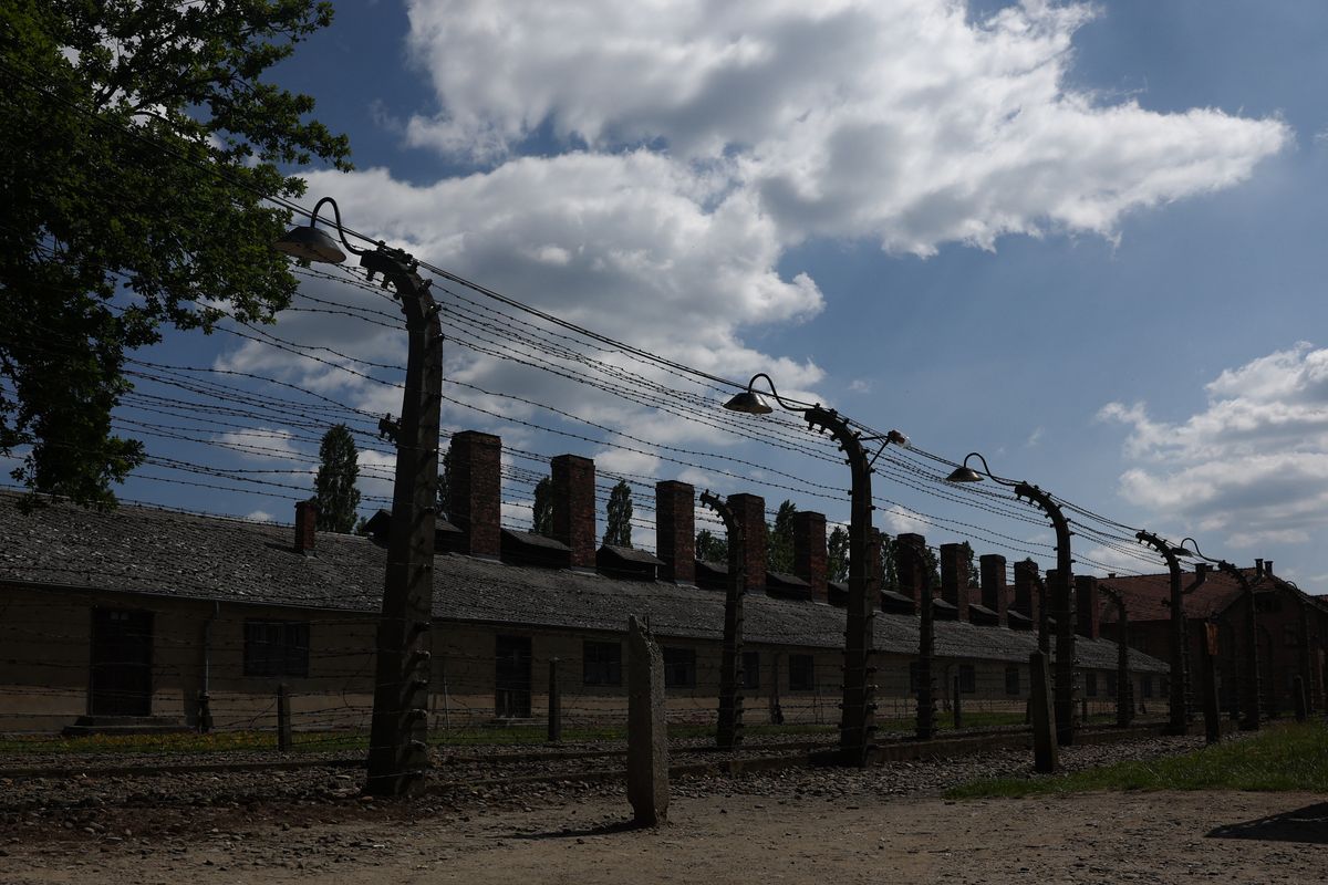Kampányt indított a közösségi médiában az egykori auschwitz-birkenaui náci koncentrációs tábor lengyel állami múzeuma a holokauszt-tagadás elleni küzdelem segítésére