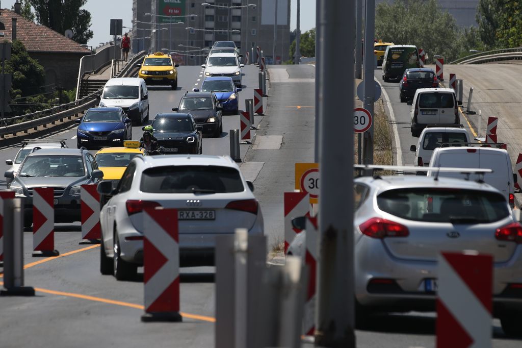 20250701 budapest felujitasok miatt dugok alakulnak ki a kozlekedesben havran zoltan magyar nemezet