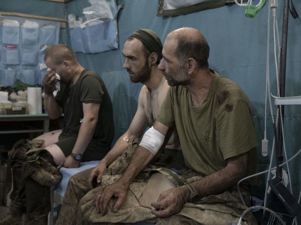 Zelenszkij Ukrajnájában aki nem tud fizetni a szabadságért, annak marad a háború borzalma (Illusztráció, forrás: Hans Lucas via AFP)