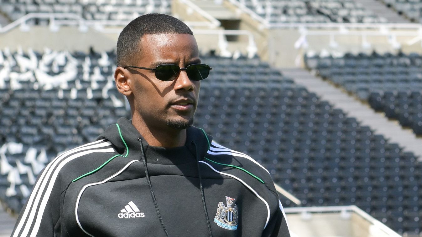 Alexander Isak külön edz, kihagyja a Newcastle United felkészülését
