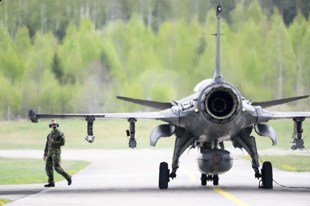 Hadtörténelmet írt Thaiföld a svéd Gripenek első éles bevetésével