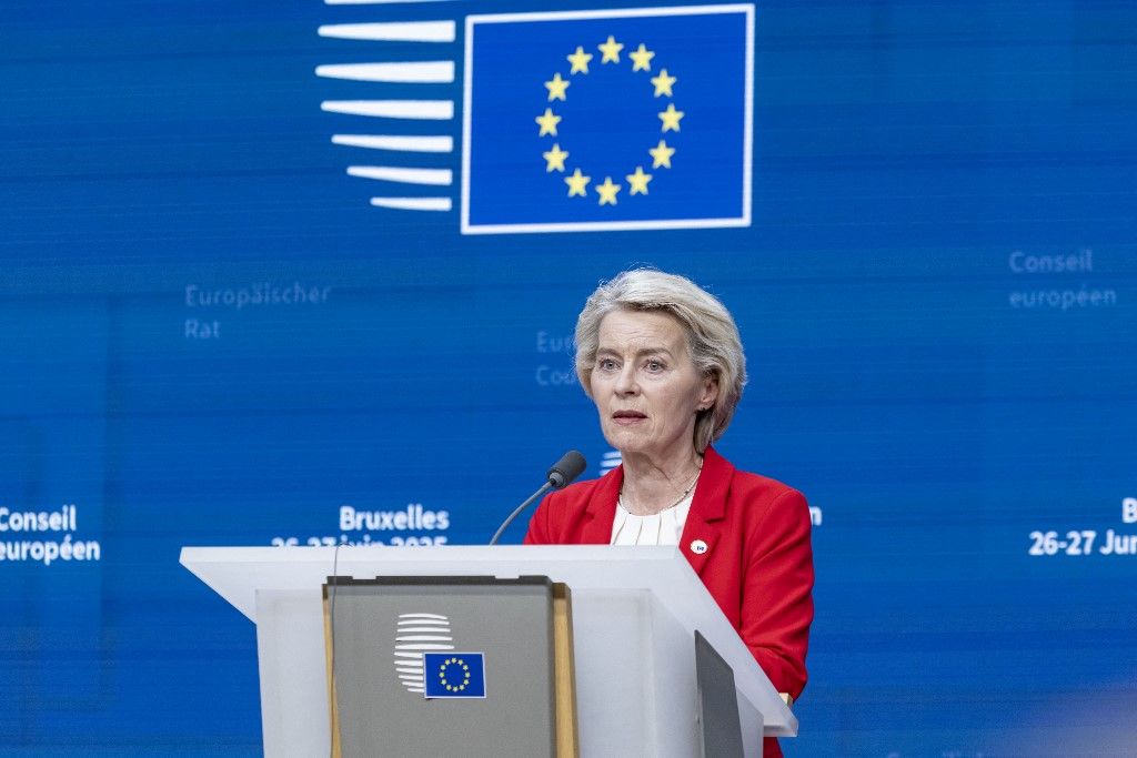 Ursula von der Leyen President of the European Commission attends a press conference after the end of the European Council summit with PM of Poland and President of the European Council, after the EU leaders meeting at the headquarters of the European Council. Leaders discussed about the Middle East crisis, Ukraine, EU in the world and competitiveness, Migration and European Defense and security, Moldova, Western Balkans and Internal Security, preparedness and hybrid activities. Brussels, Belgium on June 26, 2025 (Photo by Nicolas Economou/NurPhoto) (Photo by Nicolas Economou / NurPhoto via AFP)