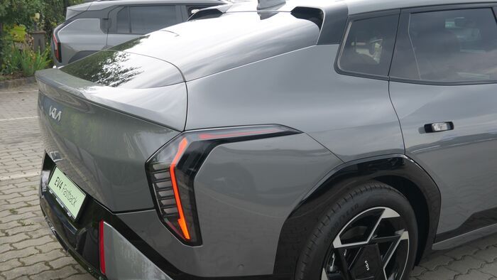 Kia EV4