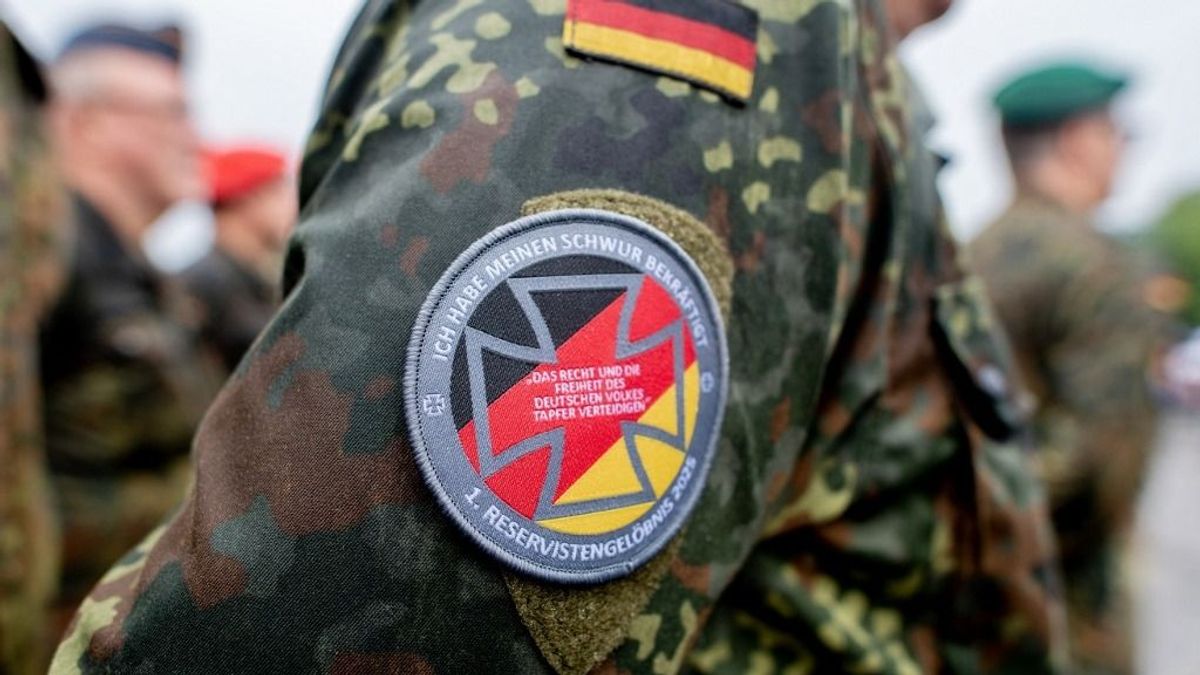 Új tervvel toborozna 114 ezer önkéntest a Bundeswehrbe a német védelmi miniszter