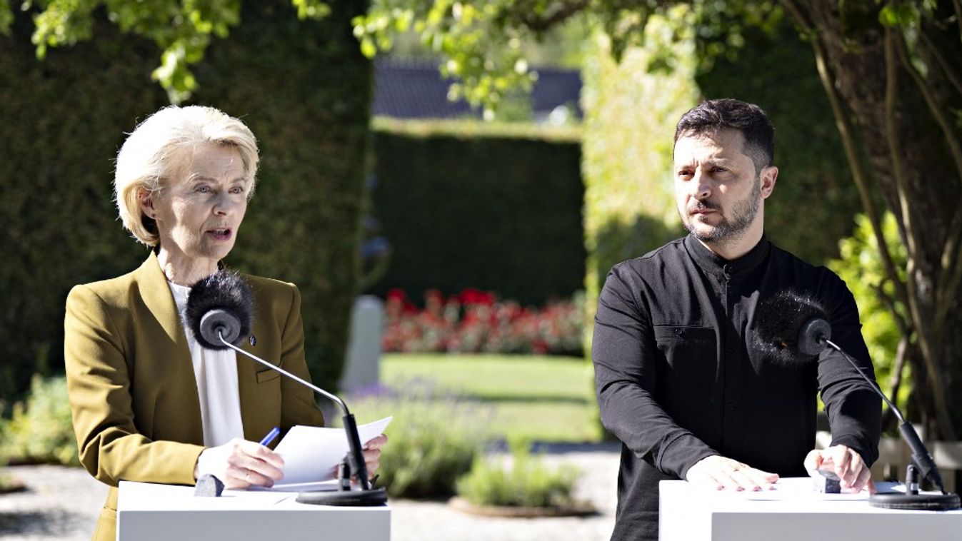 Ursula von der Leyen, az Európai Bizottság elnöke és Volodimir Zelenszkij ukrán elnök (Fotó: AFP)
