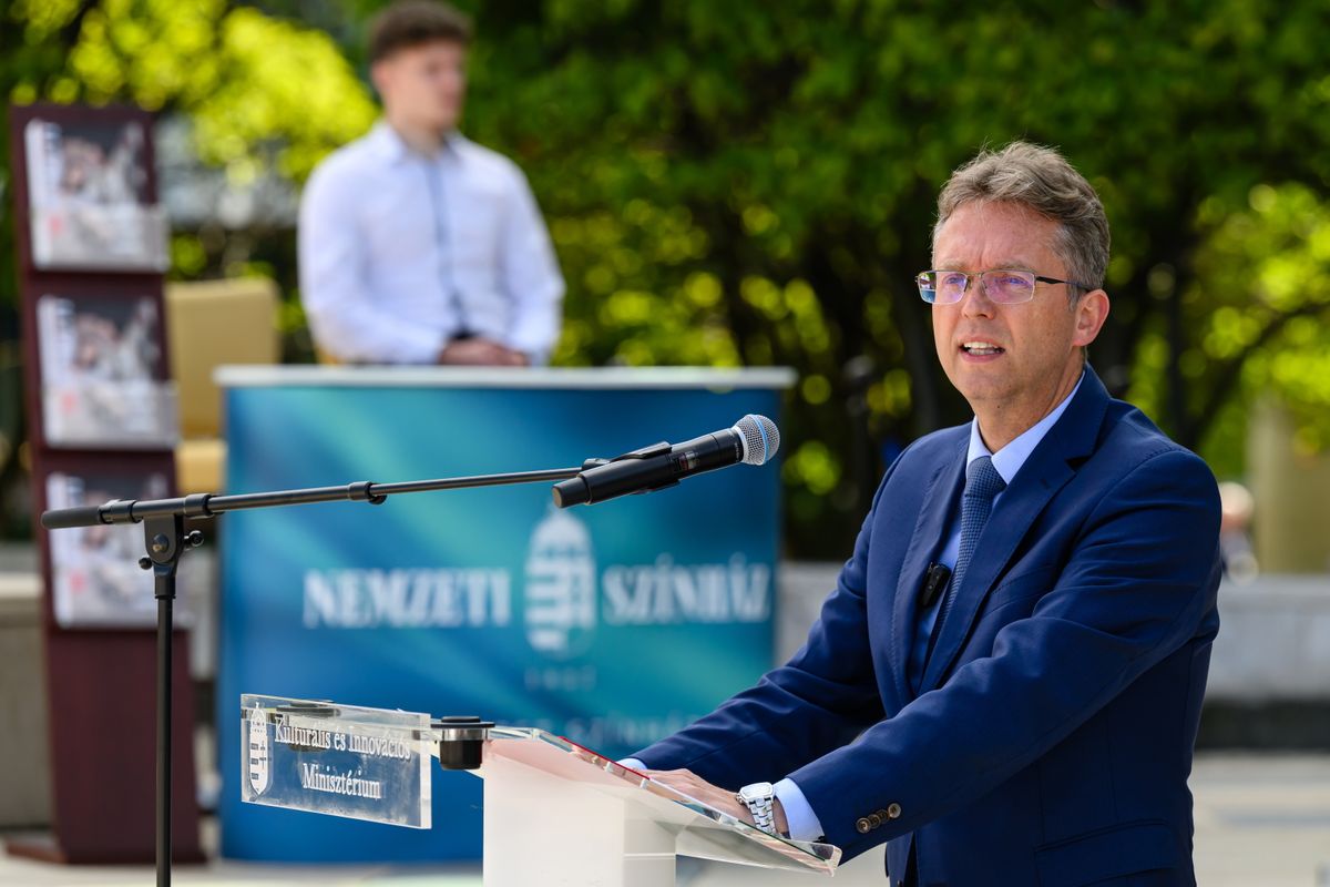 előadóművészet