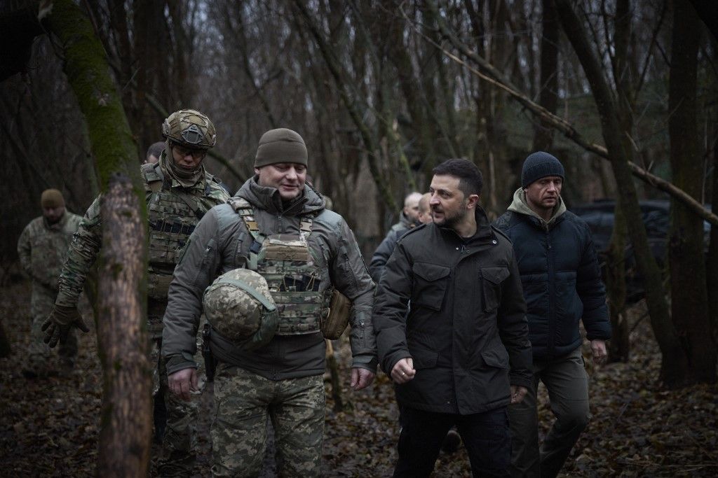 Zelenszkij kényszersorozással próbálja pótolni a gyorsan fogyó ukrán gyalogságot