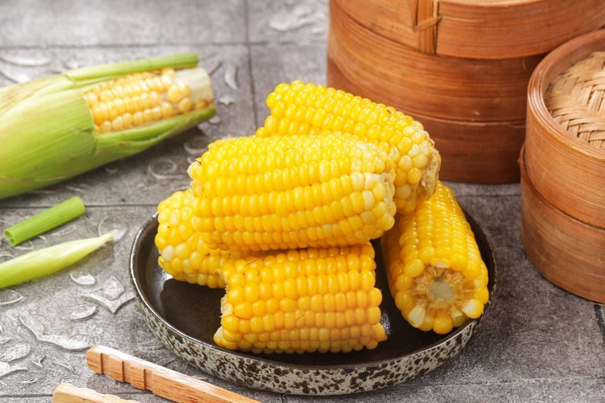 A kukorica keményítőben gazdag, egészséges zöldség