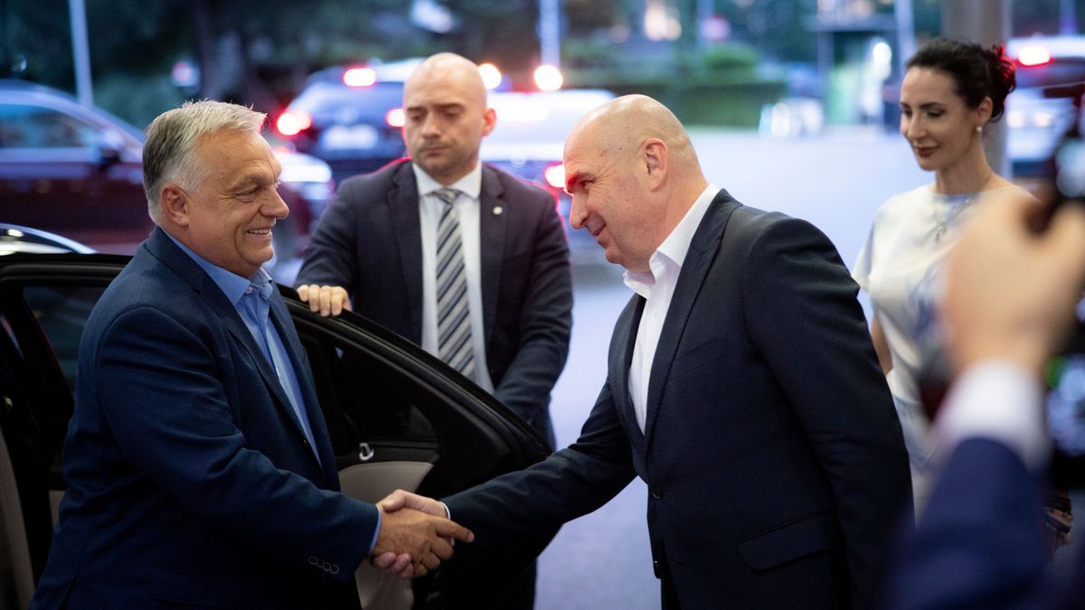 Orbán Viktor a román miniszterelnökkel tárgyalt