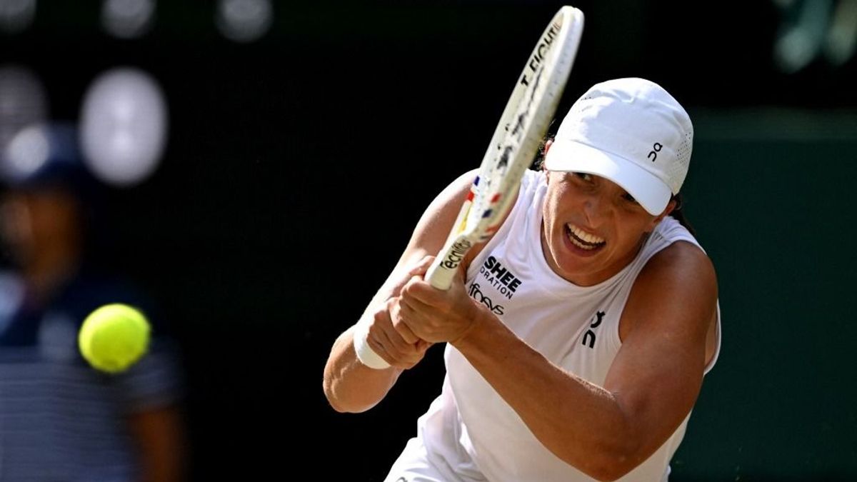 Ki kellett volna zárni az egyik wimbledoni döntőst? Swiatek durván üzent a kritikusainak