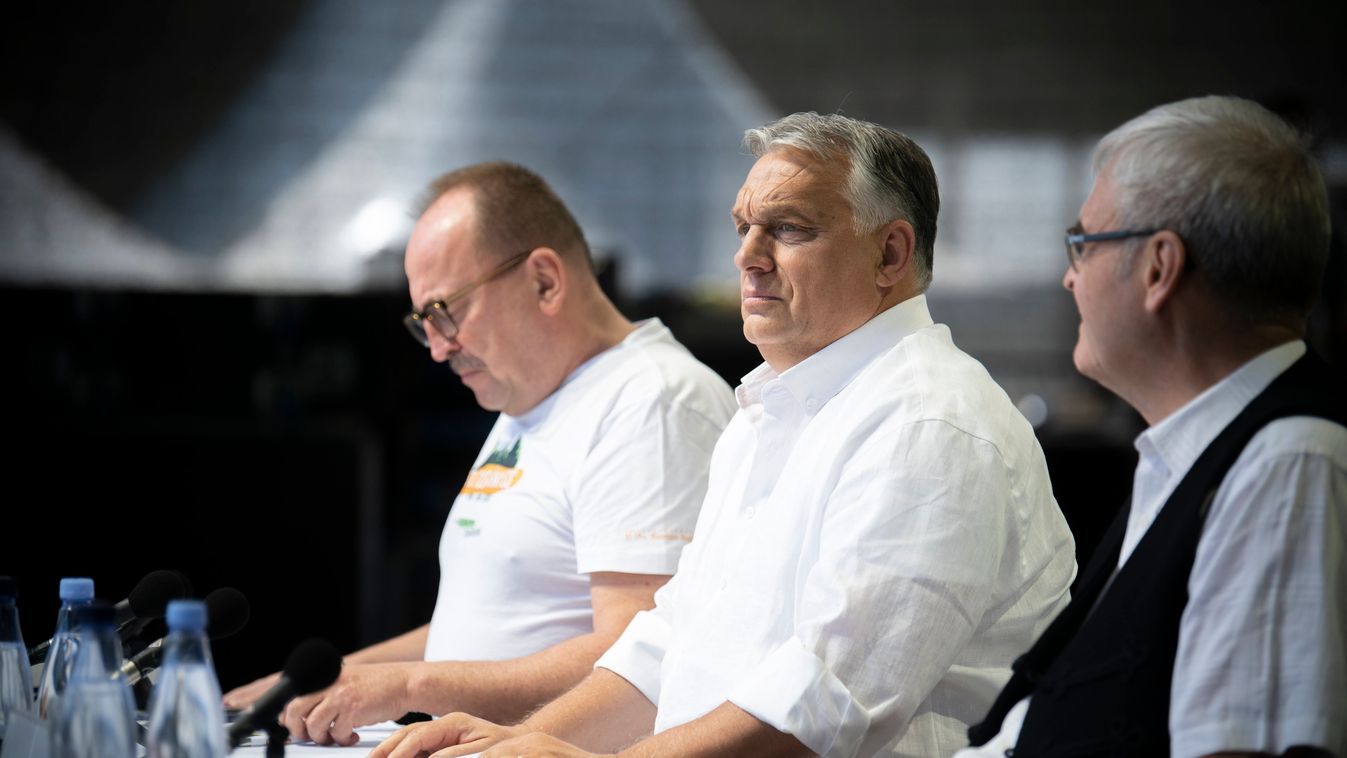 Orbán Viktor, Erdély, Tusványos