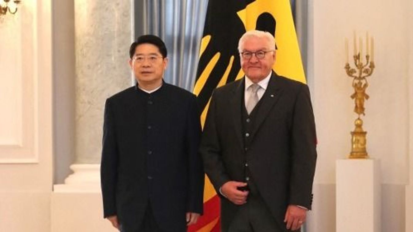 Berlin bekérette a kínai nagykövetet