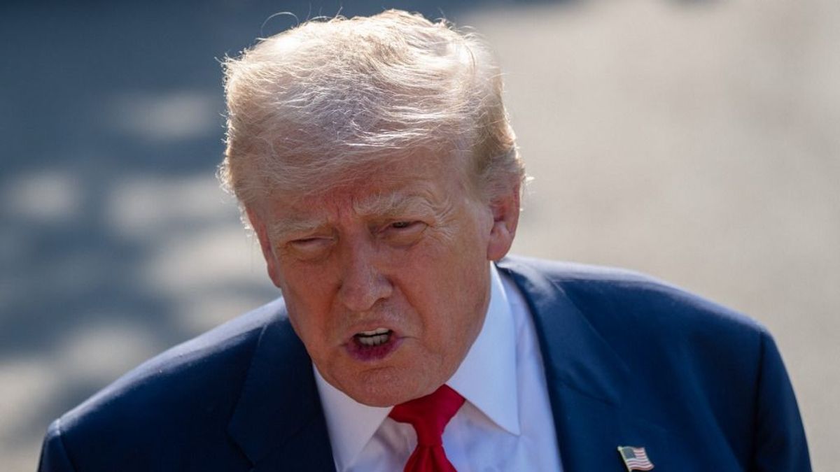 Trump tűzszünetet követel