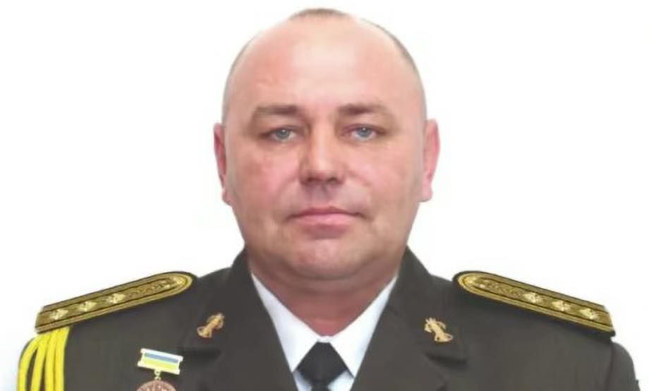 Ukrán katonák ellen elkövetett visszaélések miatt felel Oleg Poberezsnyuk, aki tétlenül nézte a kínzásokat és zsarolásokat.