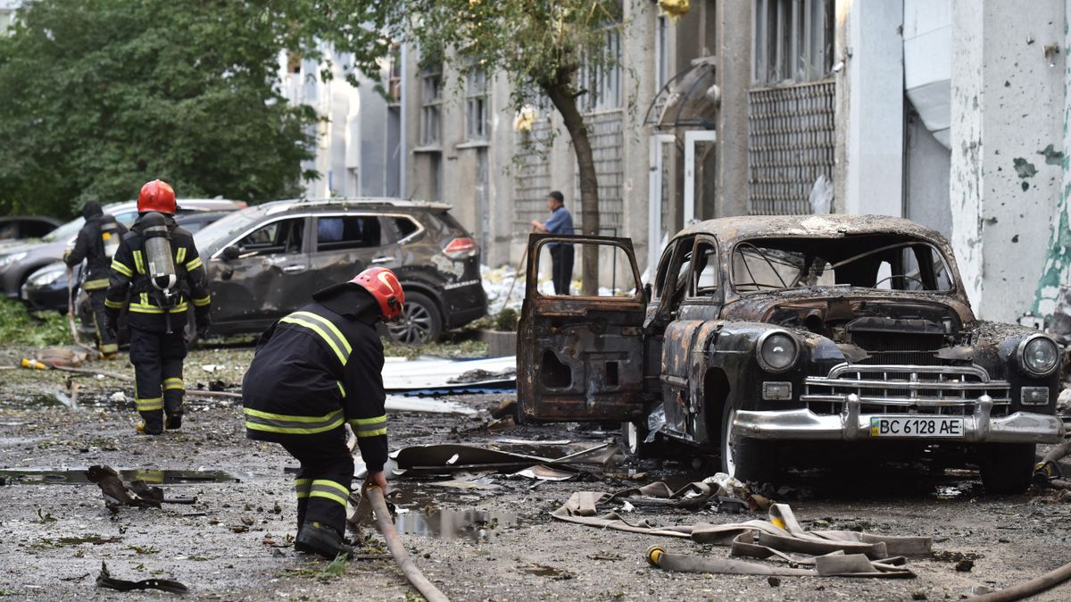 Könnyekkel küszködik a tulaj az orosz csapás után + videó
