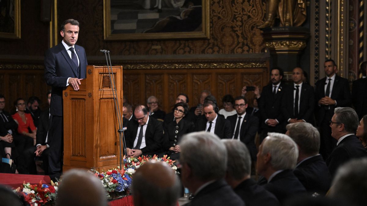 Emmanuel Macron: Európa soha nem hagyja magára Ukrajnát