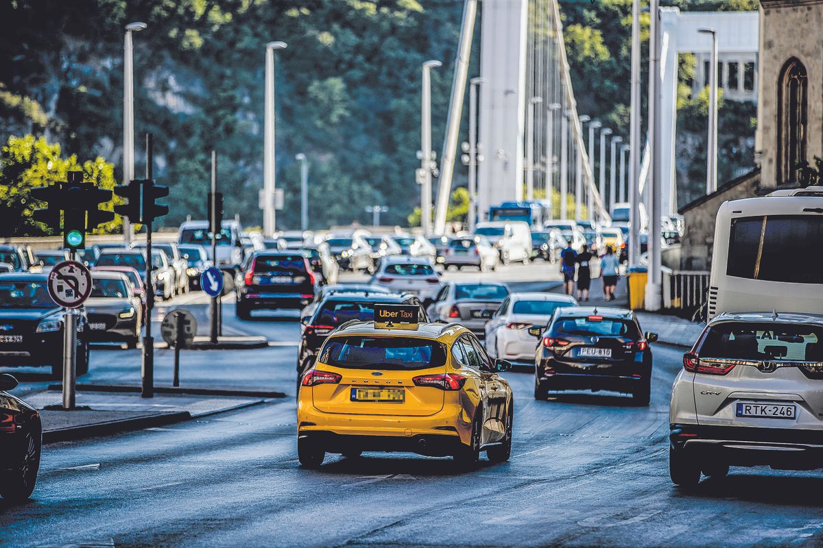 20250701 Budapest
Közlekedési káosz és dugó a belvárosban.
Fotó: Csudai Sándor (CSS)
MW