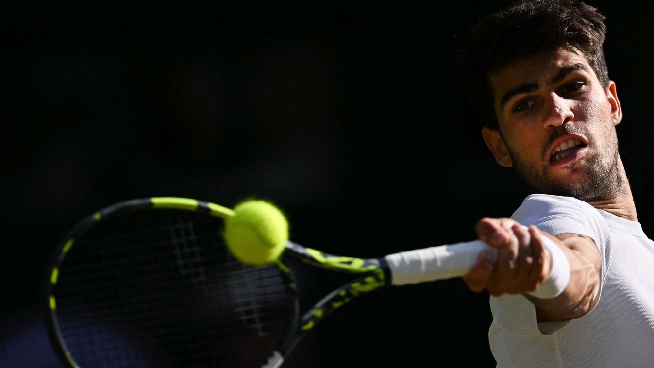 Carlos Alcaraz bejutott az elődöntőbe Wimbledonban