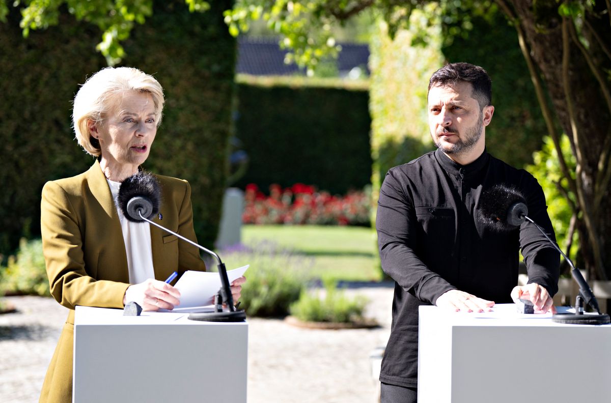 Ukrajna újabb szankciókat vet be