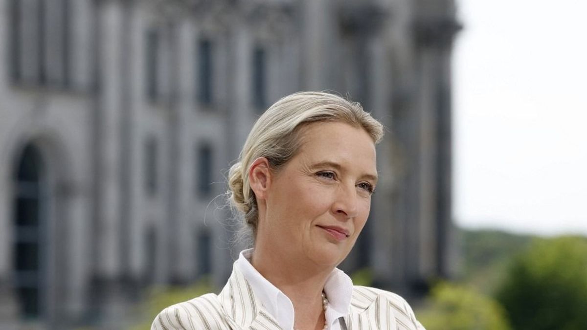 Alice Weidel: A brüsszeli elit „önpusztító politikát” folytat + videó