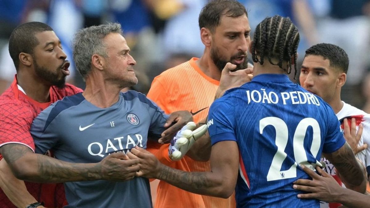 A PSG edzője leütötte a Chelsea hősét, Donnarumma is az ellenfélre támadt + videó