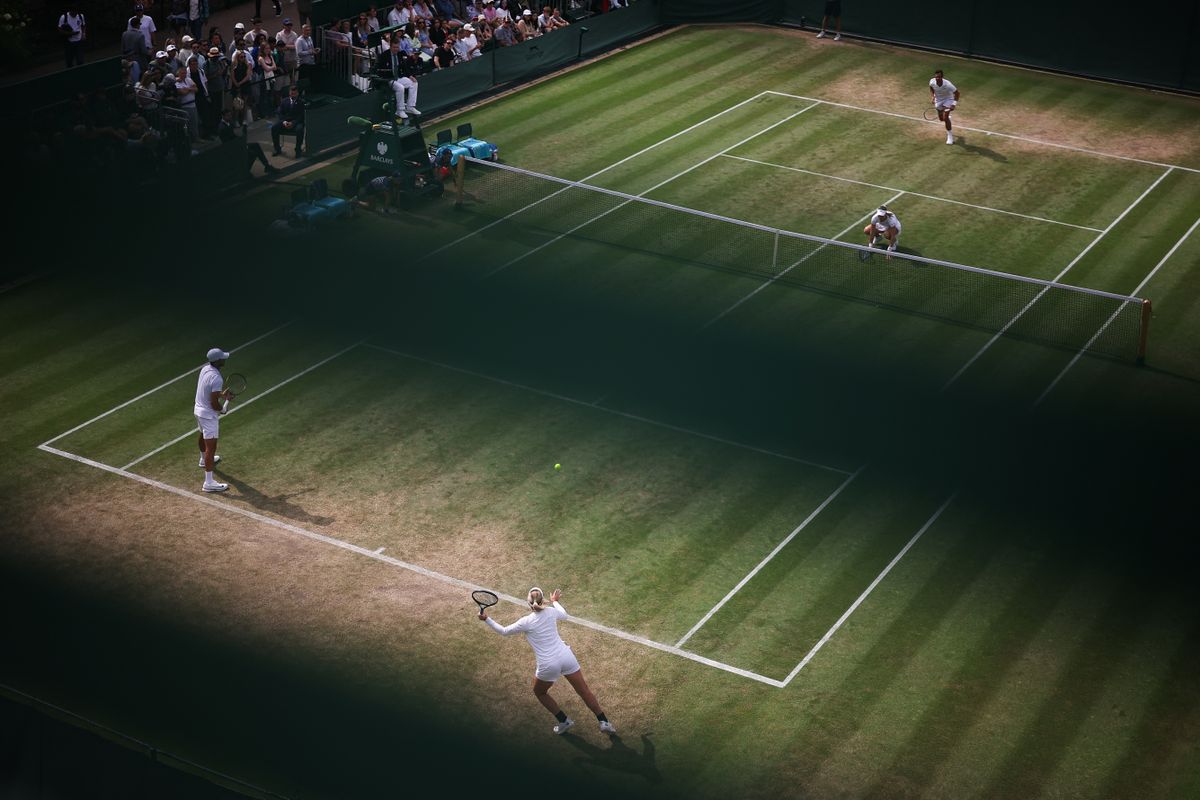 Különleges felvétel Babos Tímea és Mate Pavic wimbledoni vegyes páros negyeddöntőjéről
