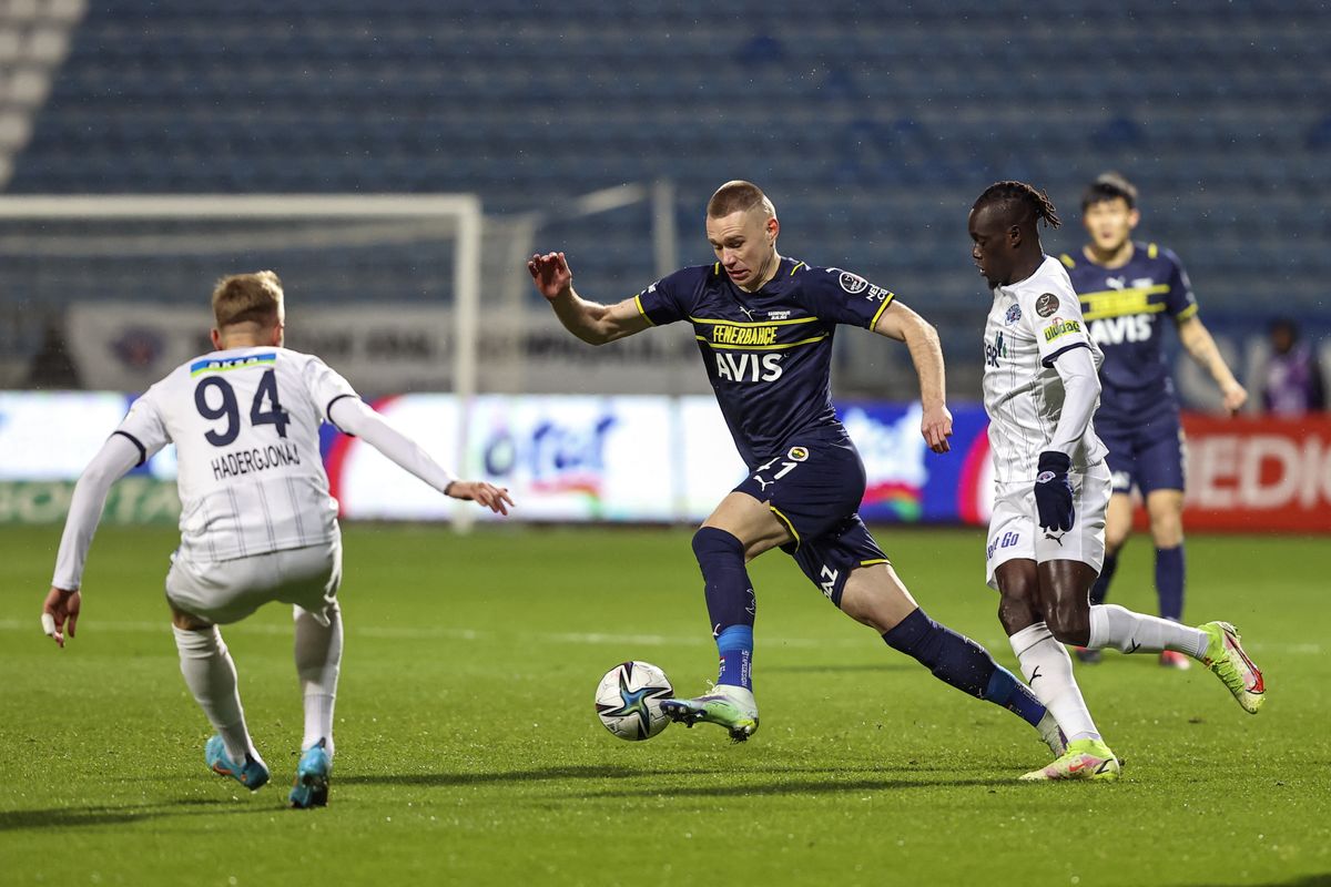 Szalai Attila a Fenerbahce játékosaként már játszott a Kasimpasa arénájában, amely a török elnök, Recep Tayyip Erdogan nevét viseli
