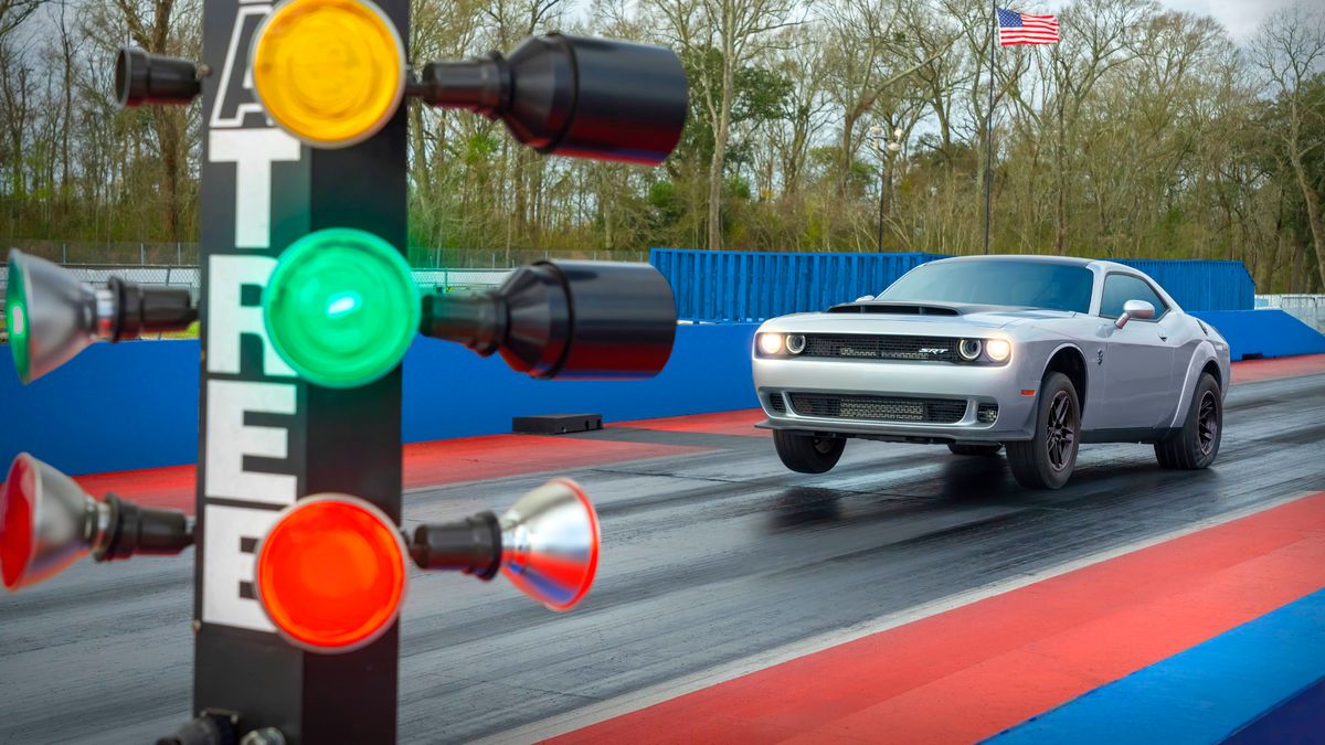 Nem halt meg, de azért újjáélesztik az SRT műhelyt