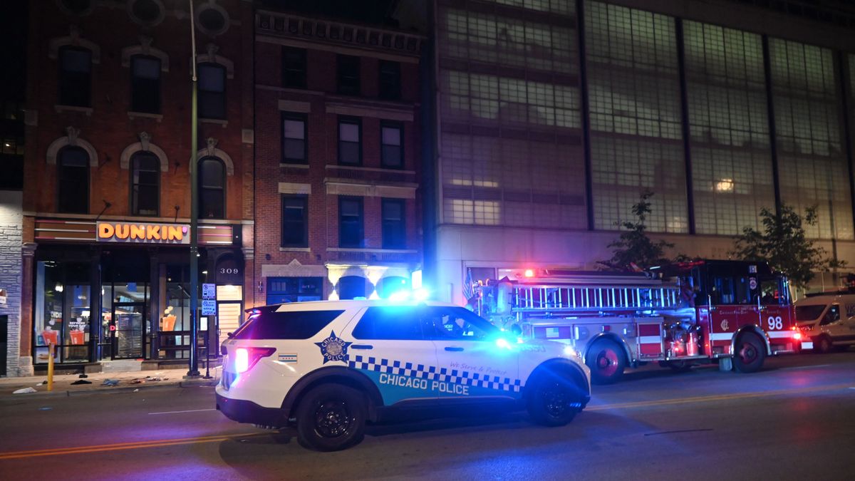 Vérengzés volt Chicagóban, sok a halott és sebesült + videó