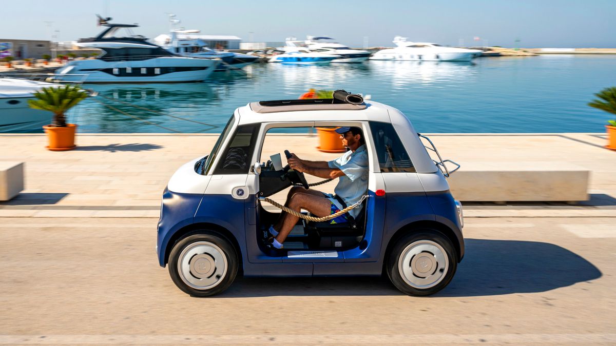Fürdőruhát öltött magára a Fiat Topolino