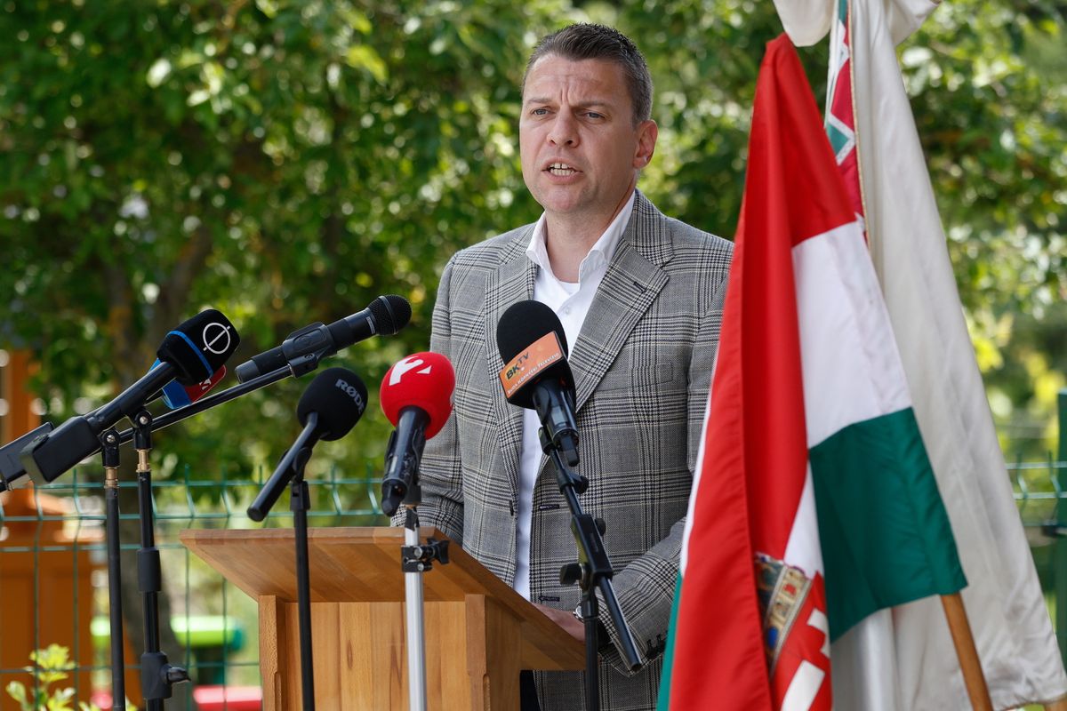 Menczer Tamás kérdőre vonta Magyar Pétert
