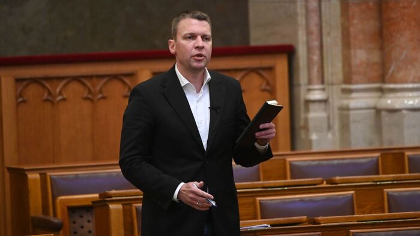 Tamas Menczer, communications director of Fidesz and the Christian Democrats (Photo: MTI/Noemi Bruzak)