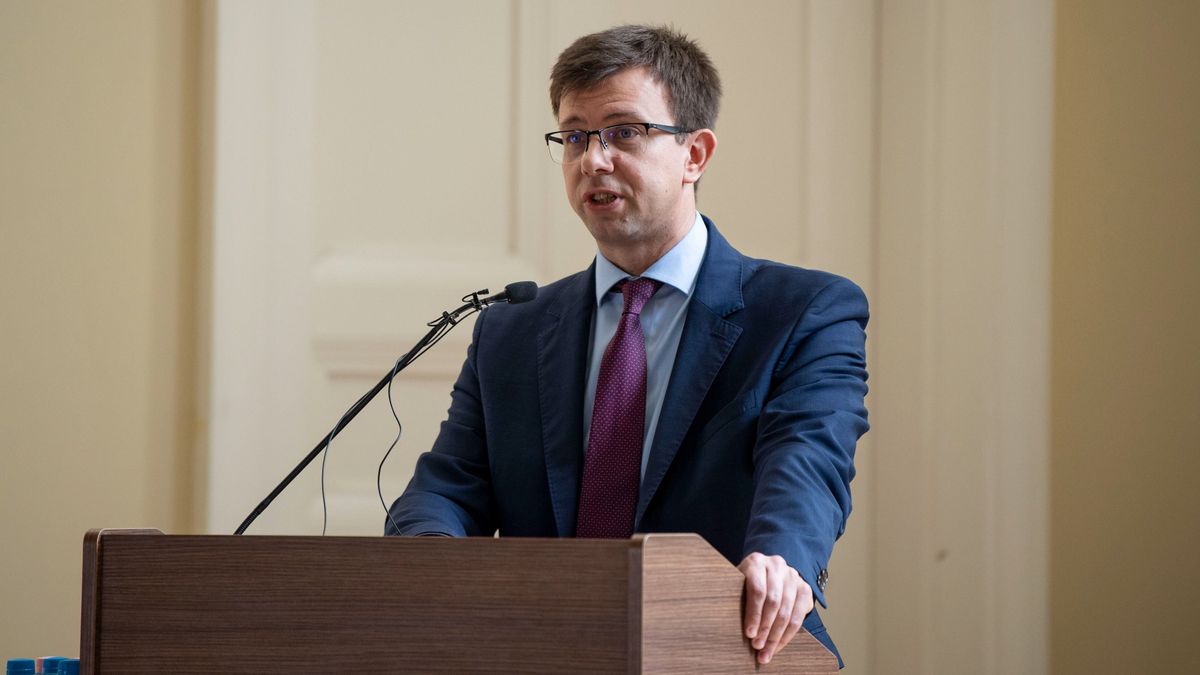 Bóka János: Magyar Péter és a Tisza Párt programját Brüsszelben írják