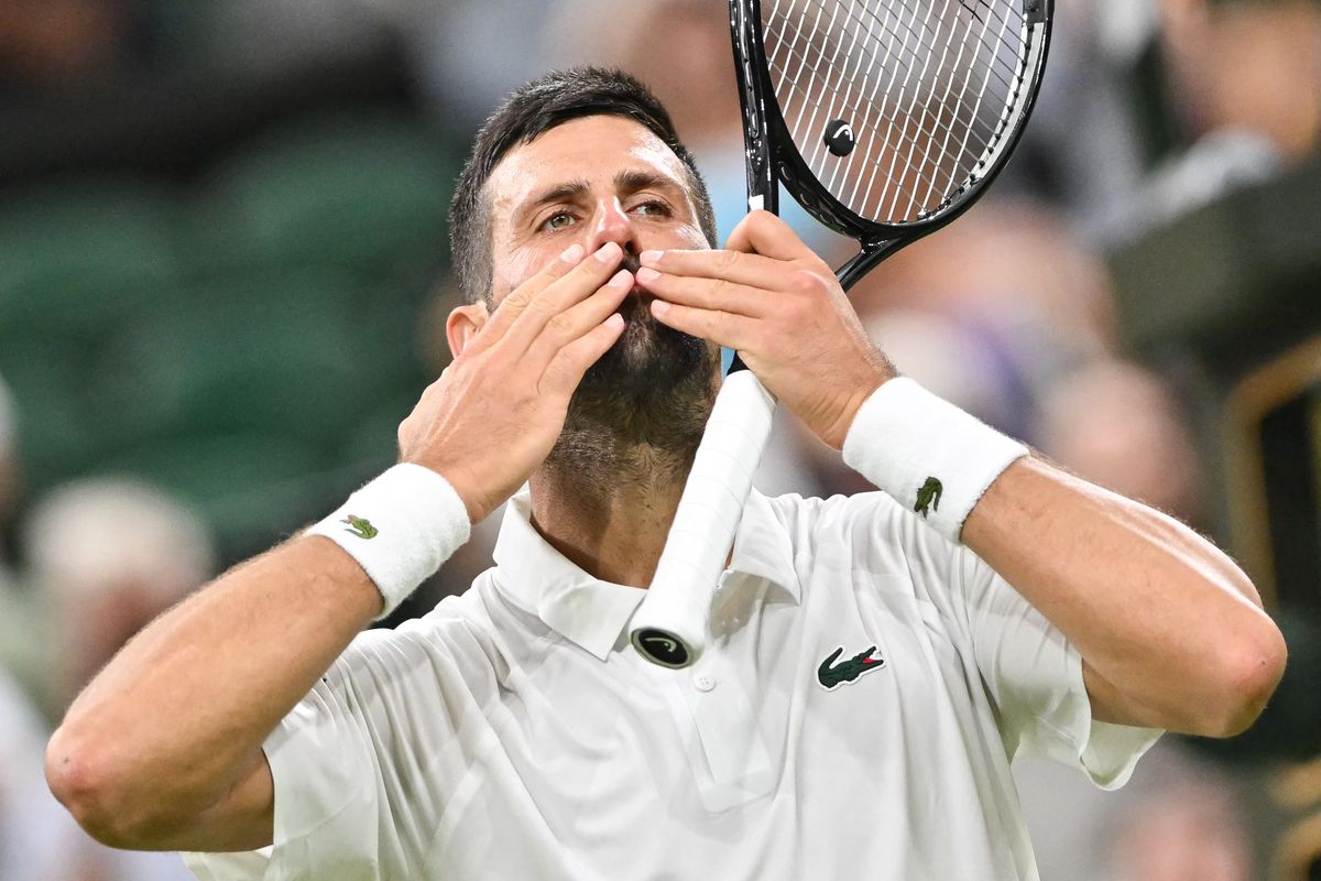 Novak Djokovics pályafutása vége felé megszelídül, a közönség is egyre jobban megkedveli minden idők legjobb teniszezőjét
