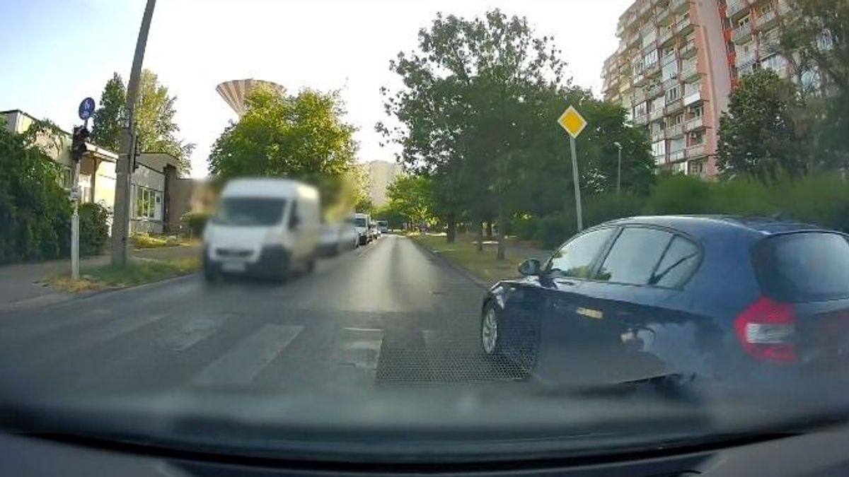Ezek a csepeli BMW-sek fütyülnek a közlekedési szabályokra + videó