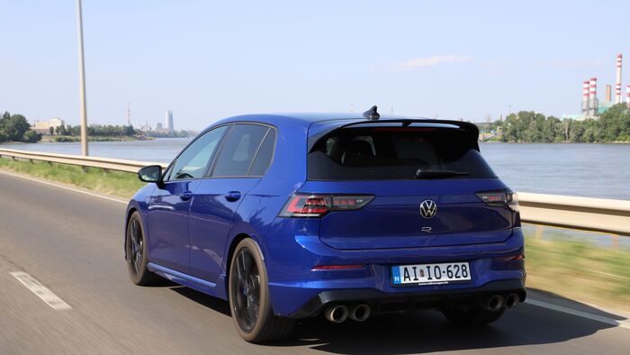 Volkswagen Golf R