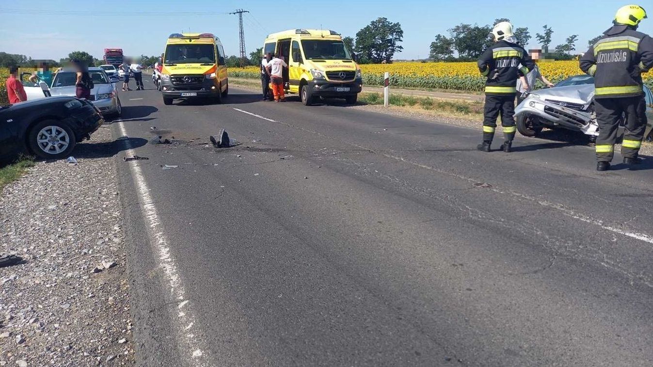 durva frontális ütközés, karambol, Berettyóújfalu, 47-es főút

haon.hu
Tóth Imre