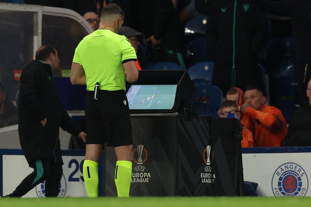 VAR