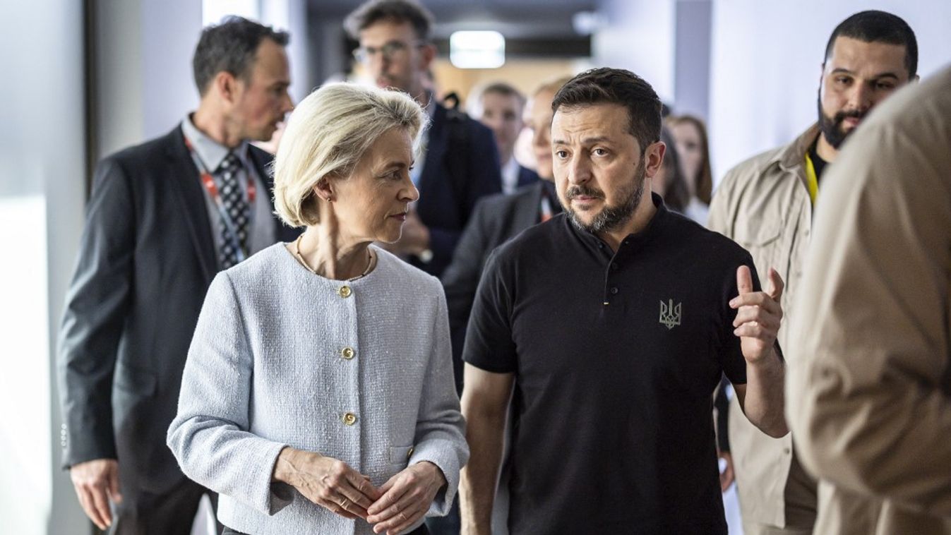 Ursula von der Leyen, az Európai Bizottság elnöke és Volodimir Zelenszkij (Fotó: AFP)